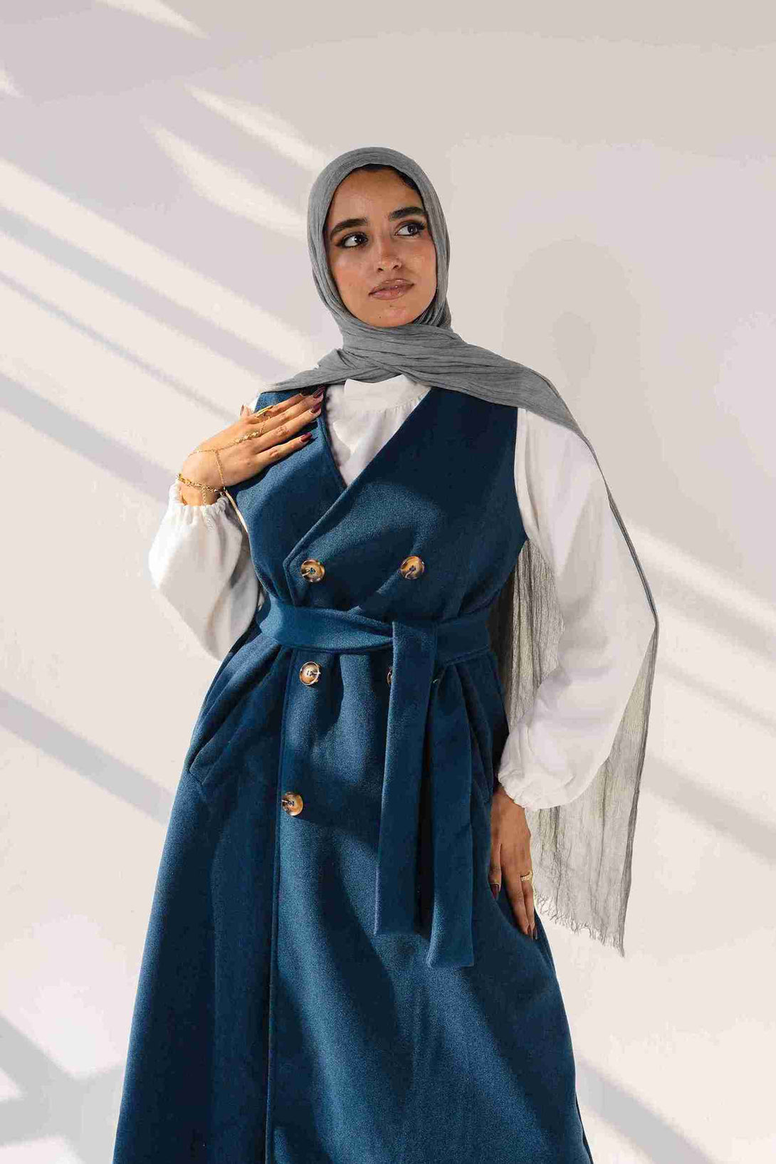 Seleeveless Long Coat -شتاء2026