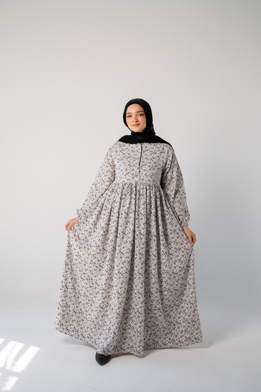 Nagma dress